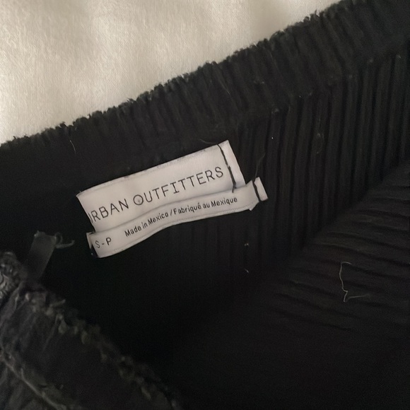 One shoulder tank top - Picture 2 of 2